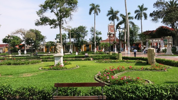 Barranco Parque Municipal Biblioteca Lima