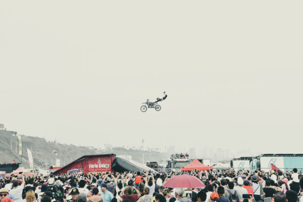 A motocross jump exhibition at the Feria Dakar 2019