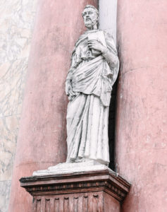 One of several exterior statutes at Iglesia del Inmaculado Corazon de Maria